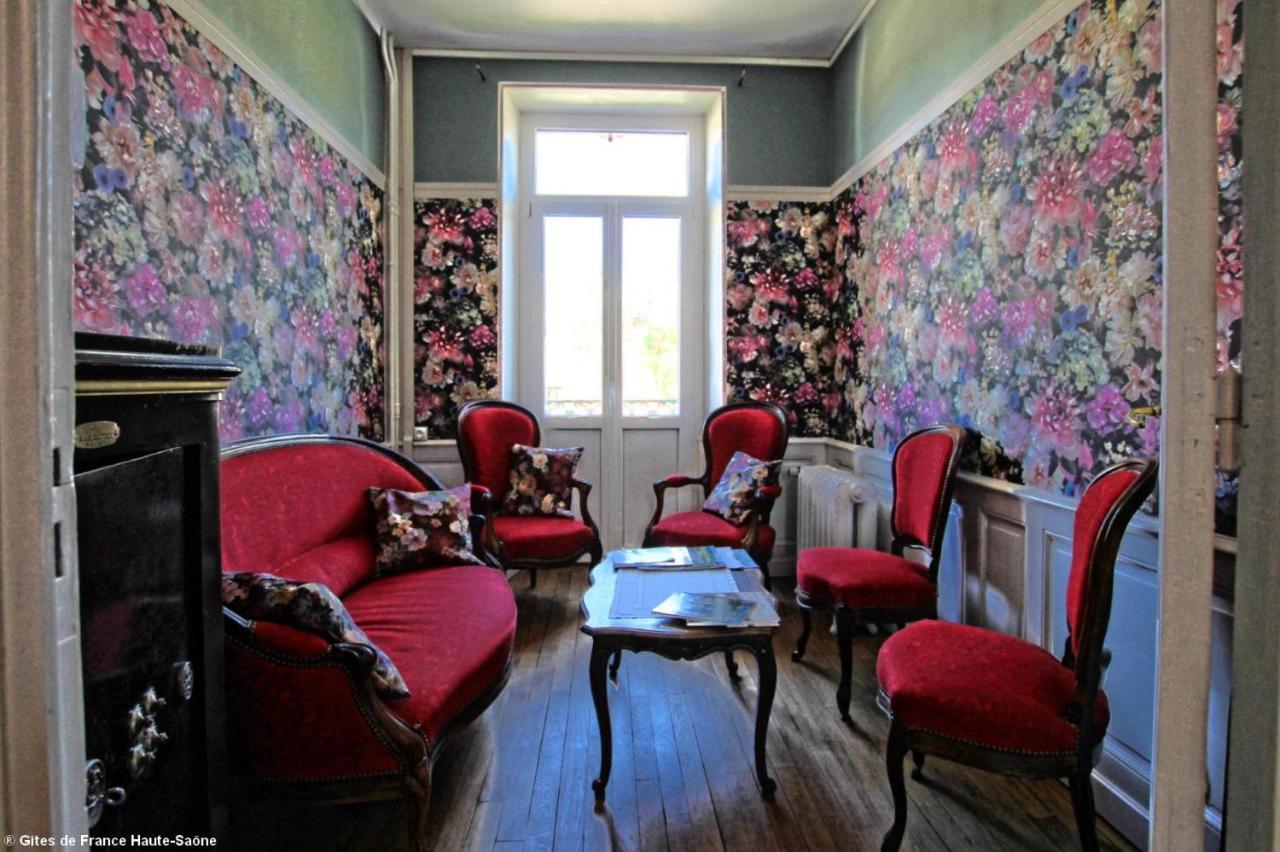 Au Fil Du Temps Bed & Breakfast Fougerolles-Saint-Valbert Екстериор снимка