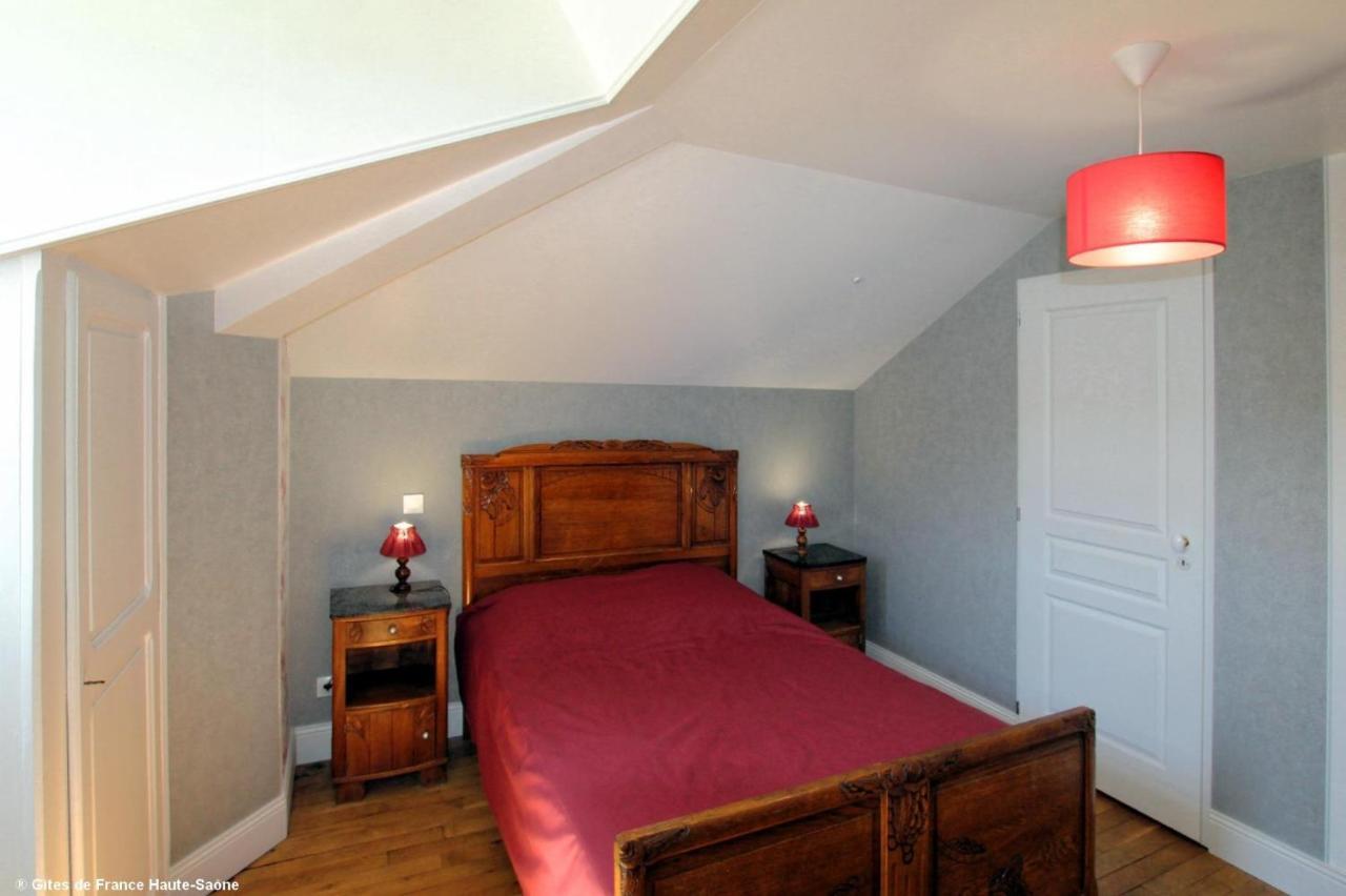 Au Fil Du Temps Bed & Breakfast Fougerolles-Saint-Valbert Екстериор снимка